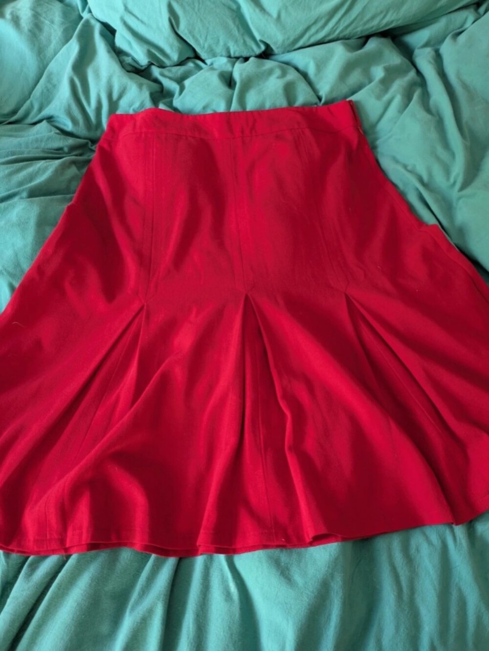 Retro Red Flared Skirt Classic A-Line With Pleats And Drop Waist - Picture 2 of 9